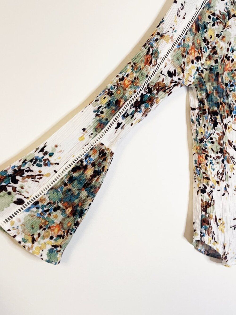 Lovestitch Floral Peasant Blouse Size Small Boho Bell Sleeve Tassel Tie Top - Picture 1 of 9